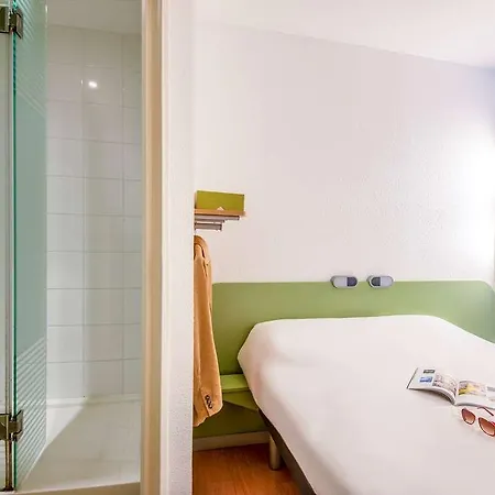 فندق Ibis Budget Antibes Sophia Antipolis *