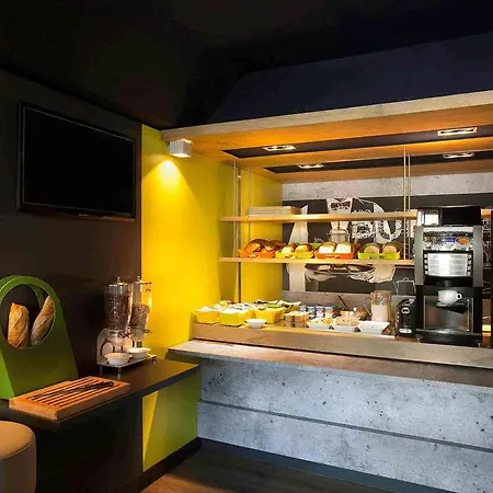 فندق Ibis Budget Antibes Sophia Antipolis فالوريس